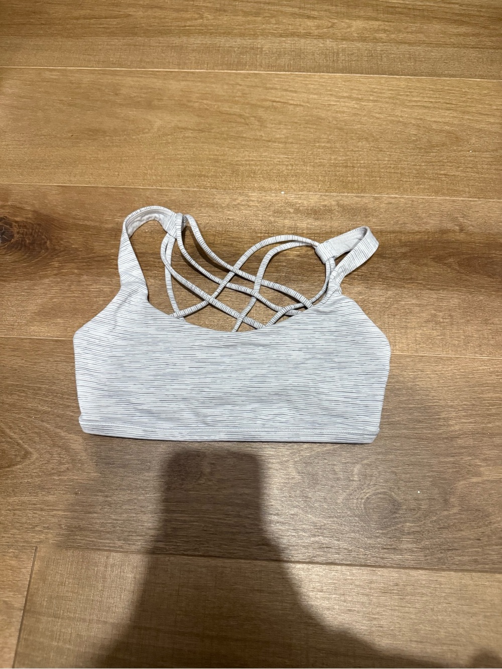 Lululemon free to be sports bra